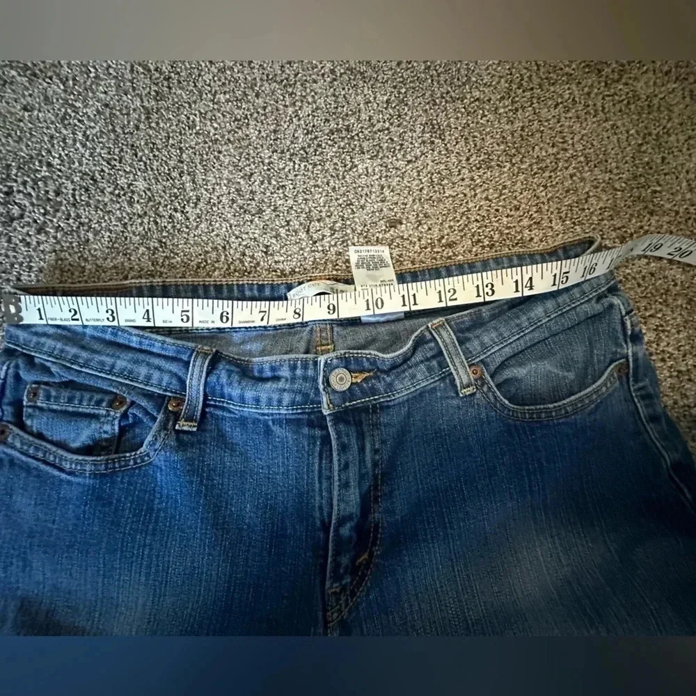 Levi's 515 Women's Bootcut Med Rise Denim Jeans Size 16M
